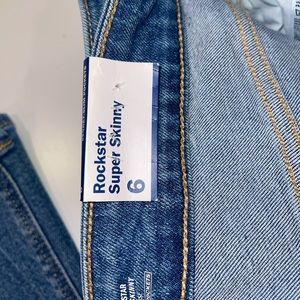 high-waisted long pants